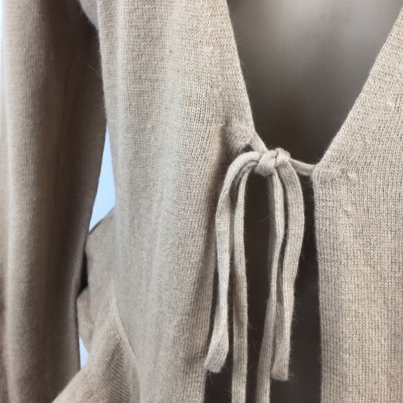 Michael Kors Brown Open Embellished Tie Front Sweater M PM - Picture 6 of 9